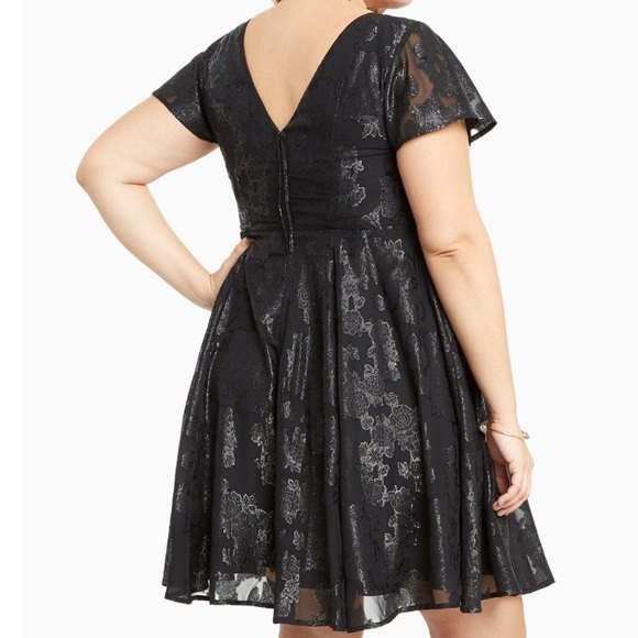 Torrid Lurex Floral Print Chiffon Skater Dress - Picture 3 of 6